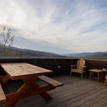 Alpine Recharge By Kabino Huge Views Hot Tub Garage Ps3 Wifi Loft Экстерьер фото