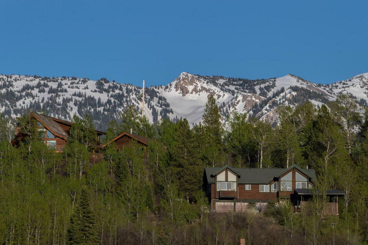 Alpine Recharge By Kabino Huge Views Hot Tub Garage Ps3 Wifi Loft Экстерьер фото